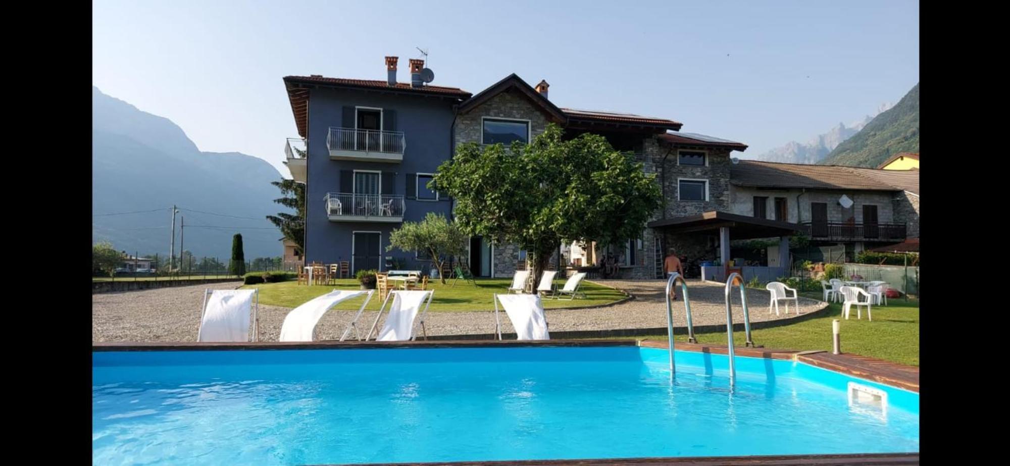 Casa Rosso Blu Bed & Breakfast Sorico Exterior photo
