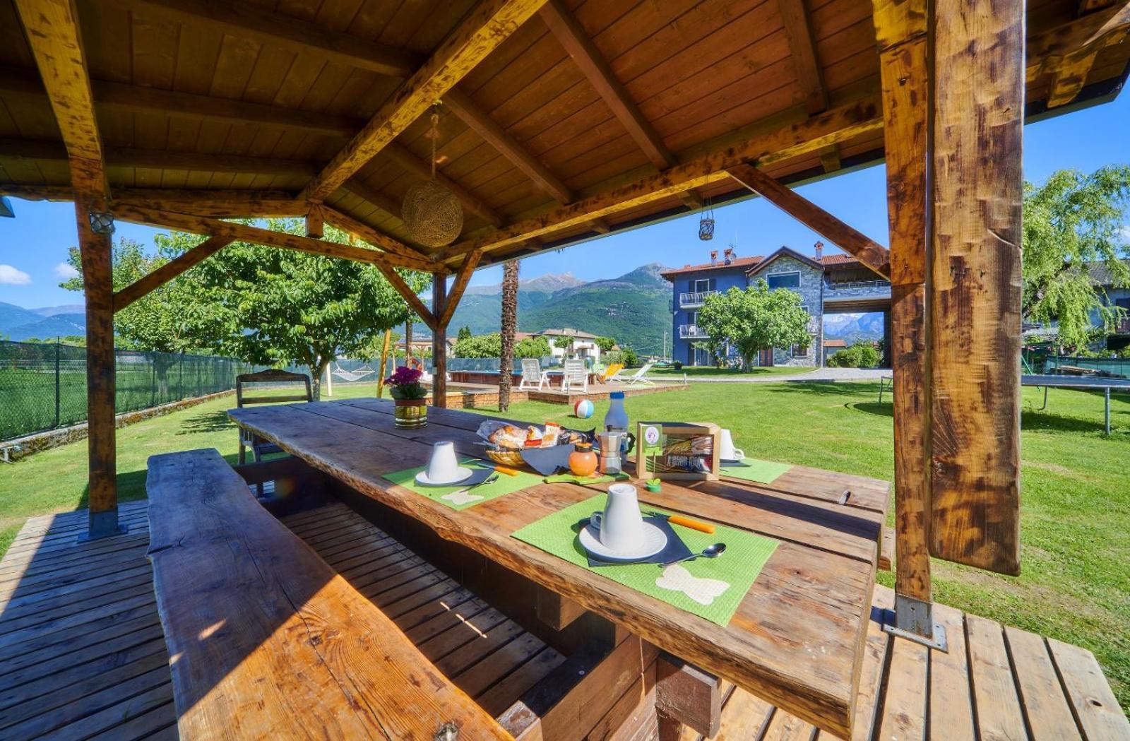 Casa Rosso Blu Bed & Breakfast Sorico Exterior photo