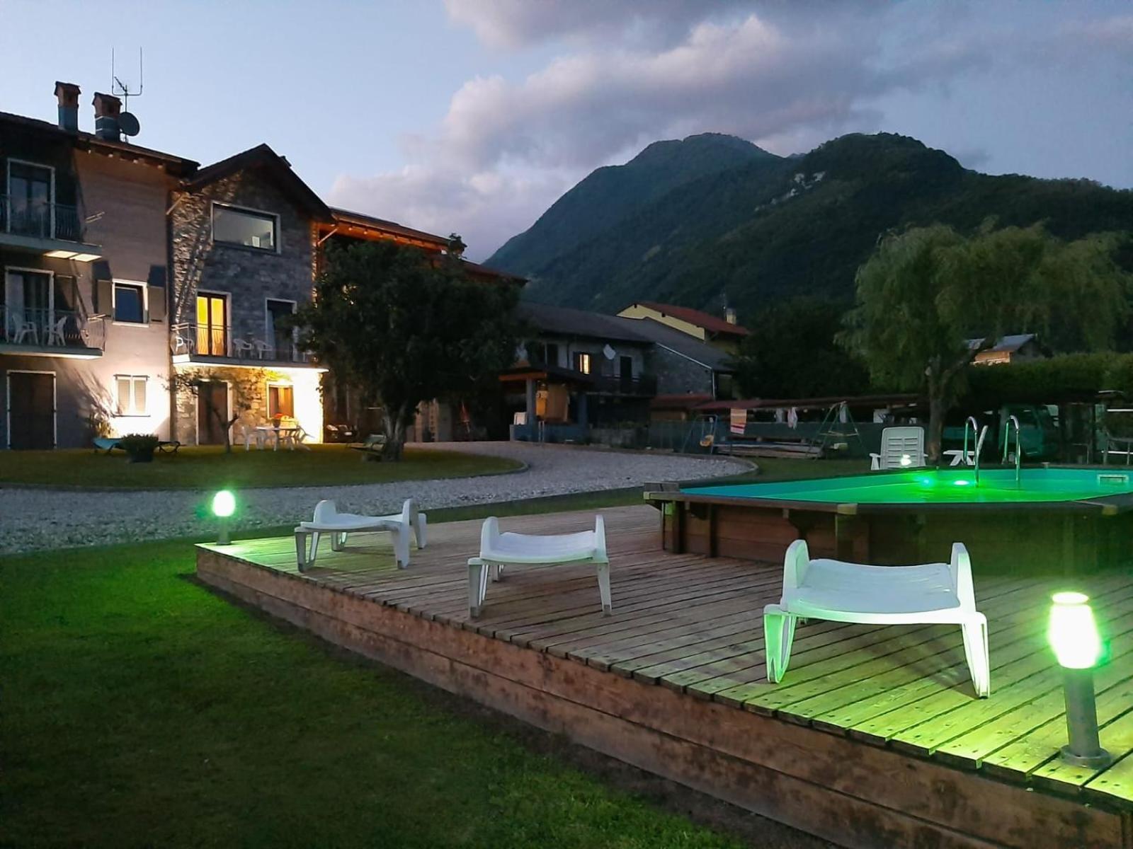 Casa Rosso Blu Bed & Breakfast Sorico Exterior photo