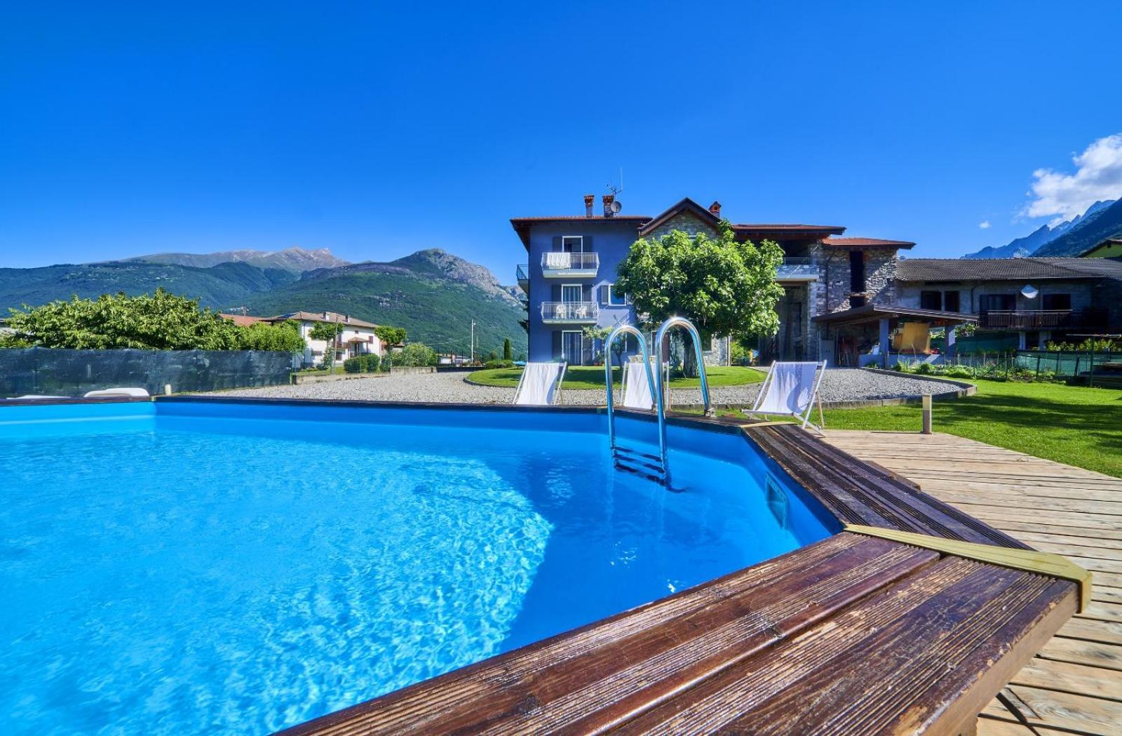 Casa Rosso Blu Bed & Breakfast Sorico Exterior photo